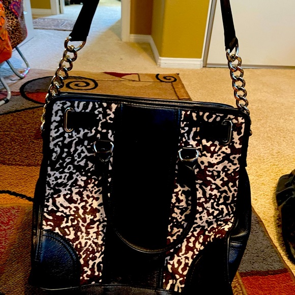 Michael Kors original bag only used once great condition - Picture 3 of 7